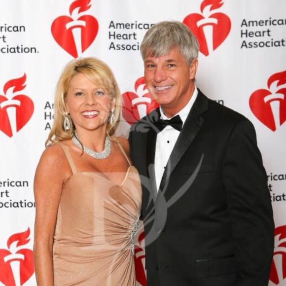 Meet your Posher, Beth - Picture 1 of 1